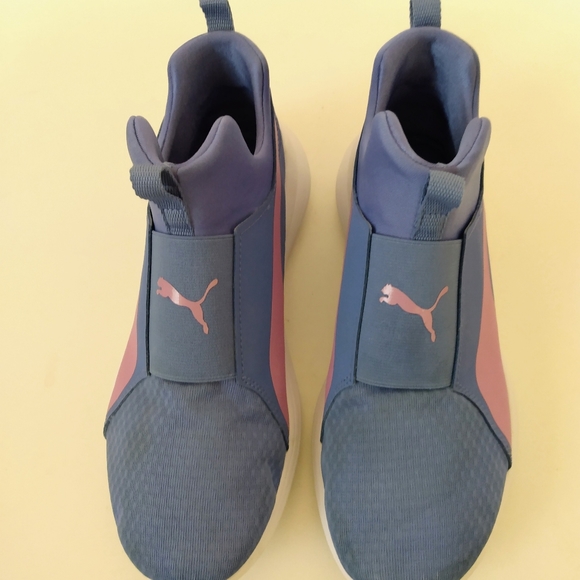 Puma Soft Foam Blue Pink White Mesh Slip On Ankle Sneakers sz 7 - Picture 3 of 8